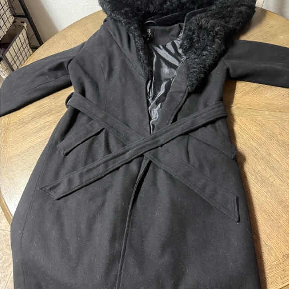 Restyle Black Hooded Coat with Faux Fur Trim - Picture 2 of 4